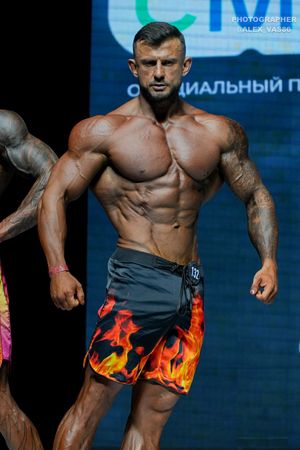 MEN'S PHYSIQUE +179